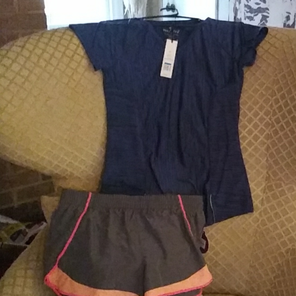 Velocity work out shirt